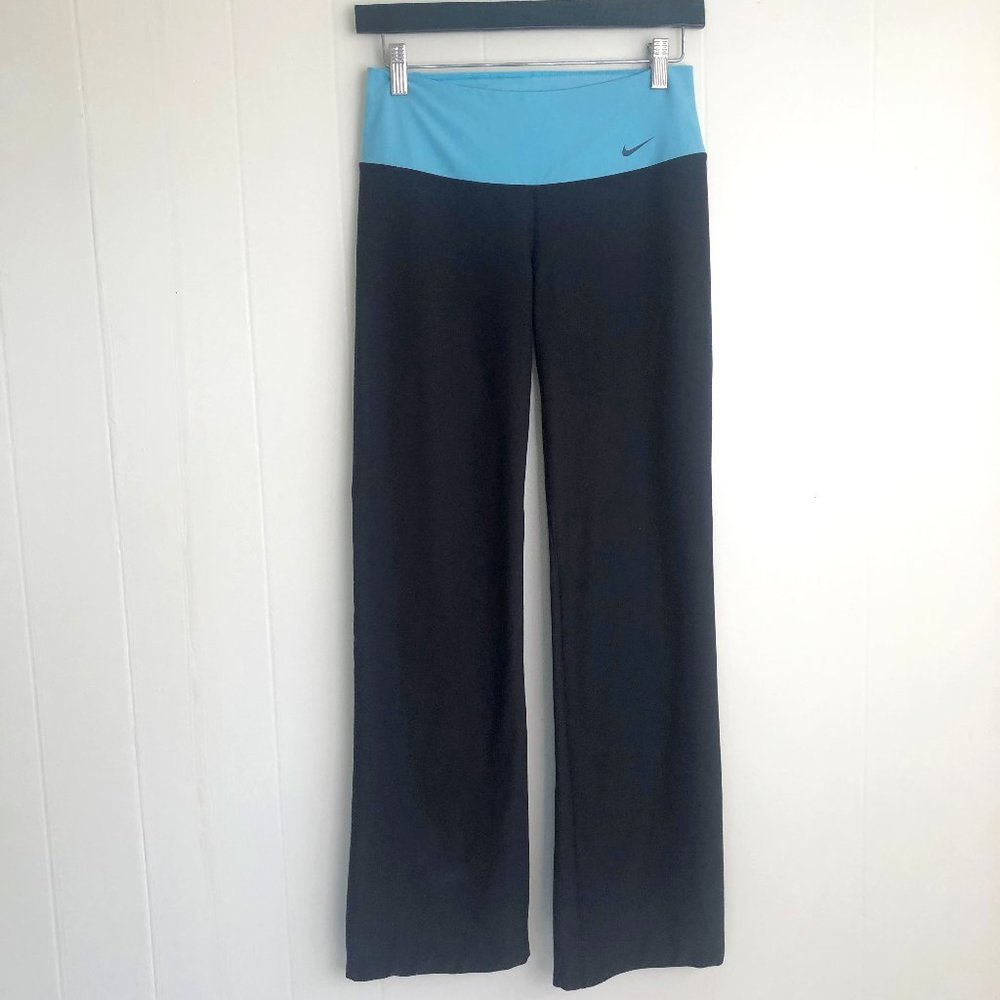 Nike Fit Dry Flare Wide Leg Workout Pants Size S